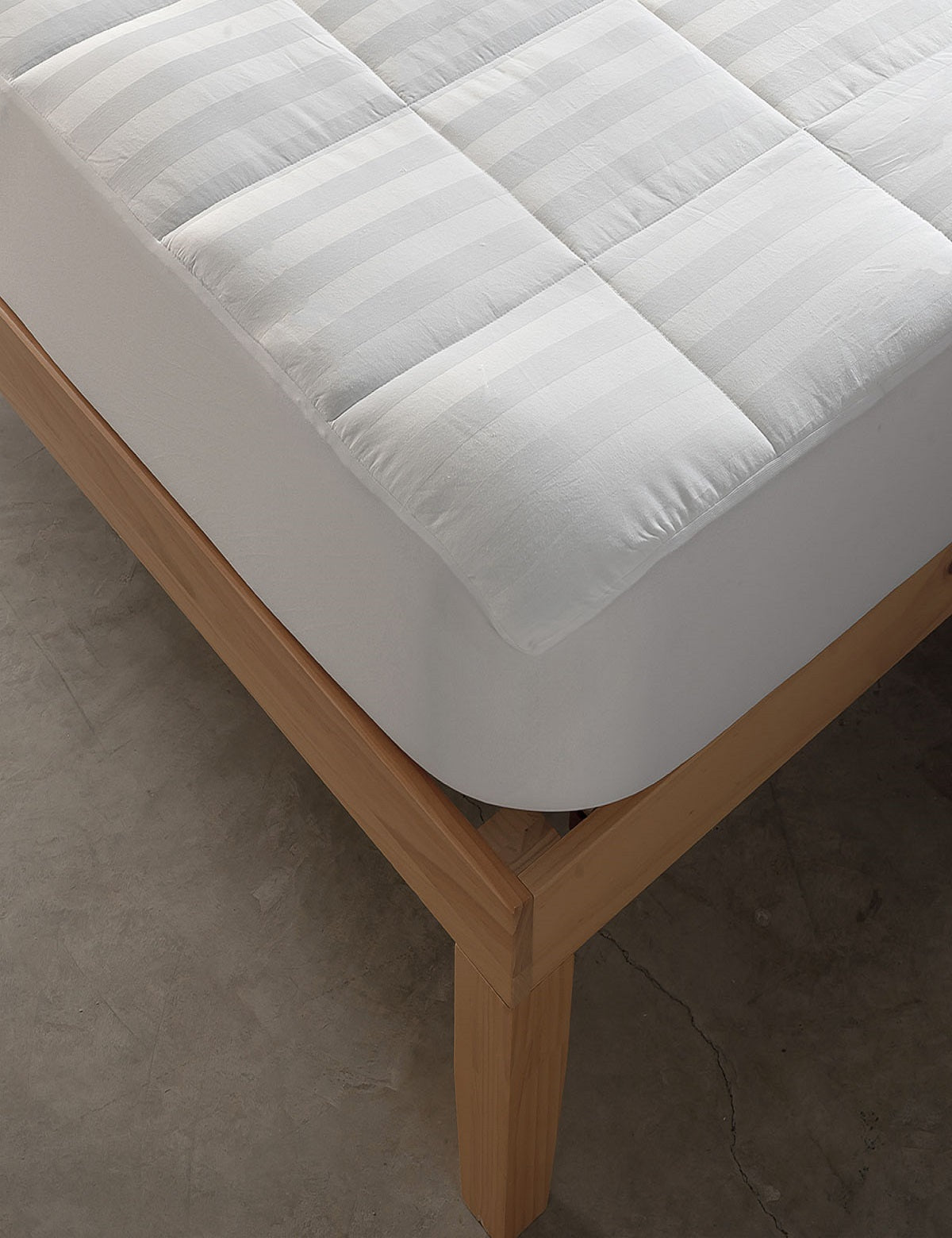 PROTECTOR DE COLCHÓN ACOLCHADO CONFORT