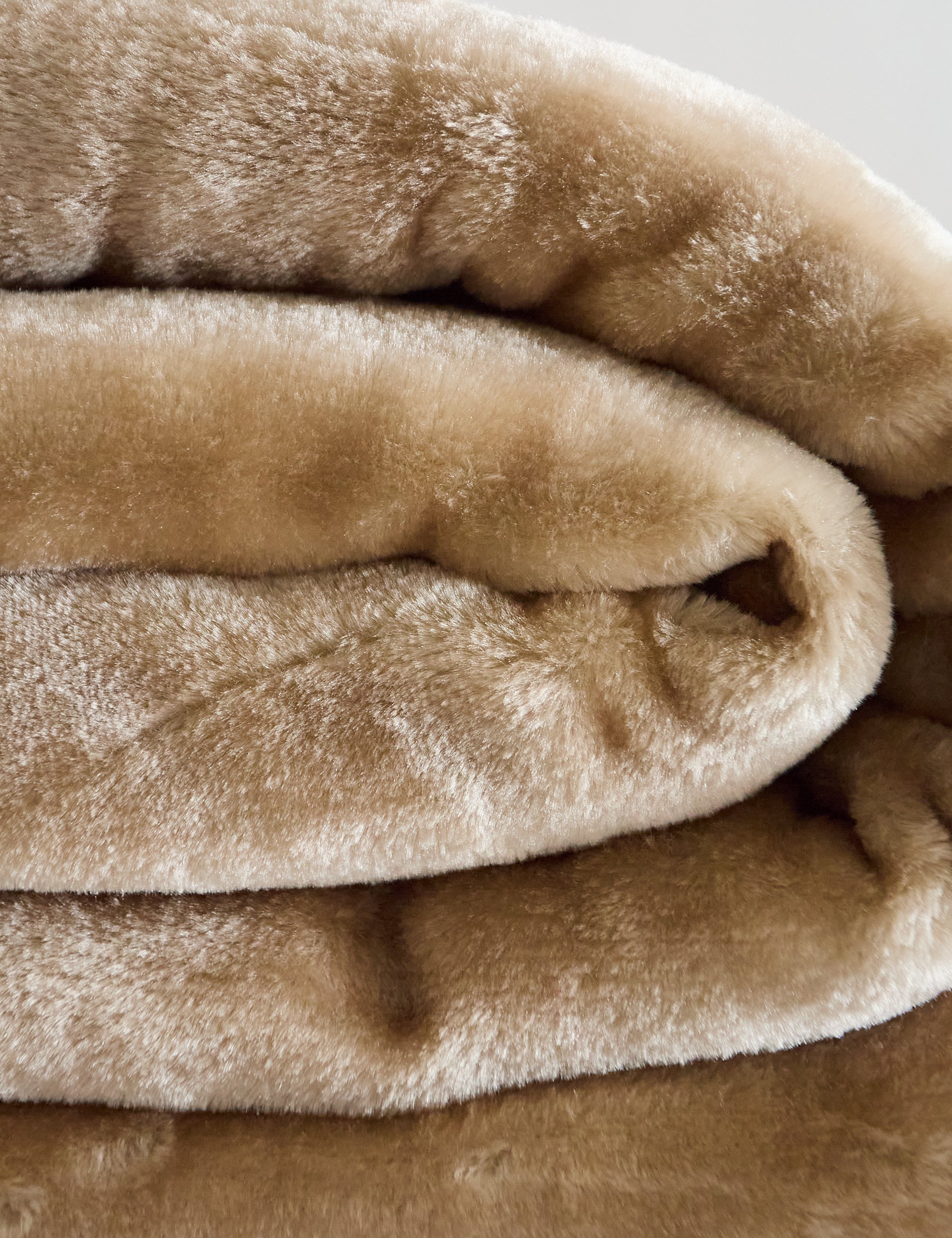 MANTA TERCIOPELO IBON