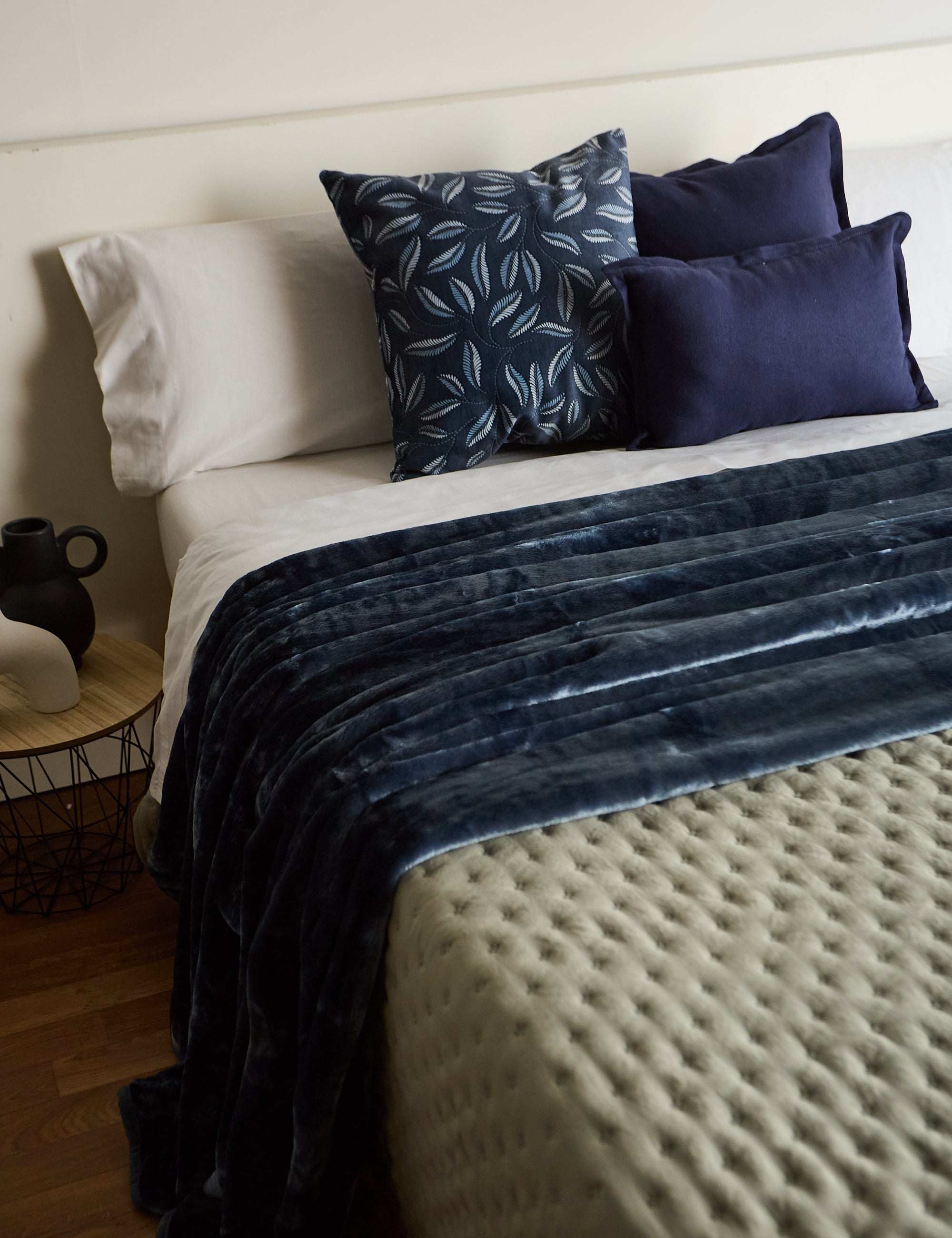 MANTA TERCIOPELO IBON