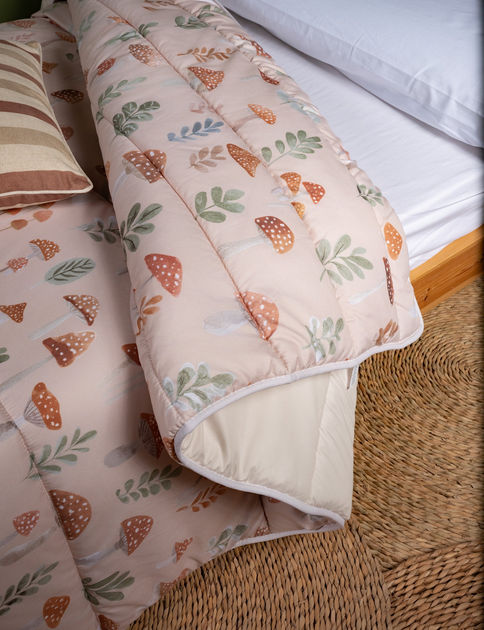 EDREDÓN INFANTIL SETAS